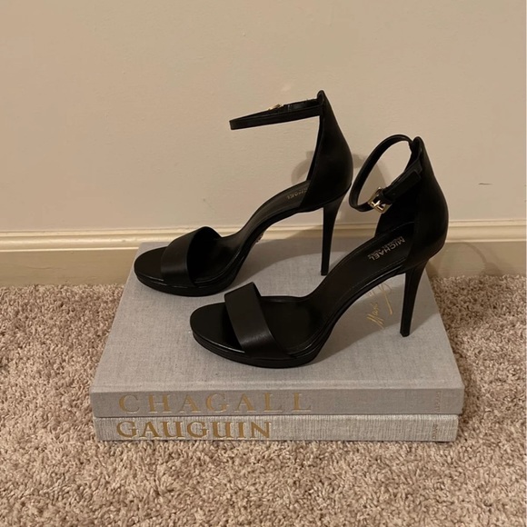Michael Kors Heels - Picture 2 of 5